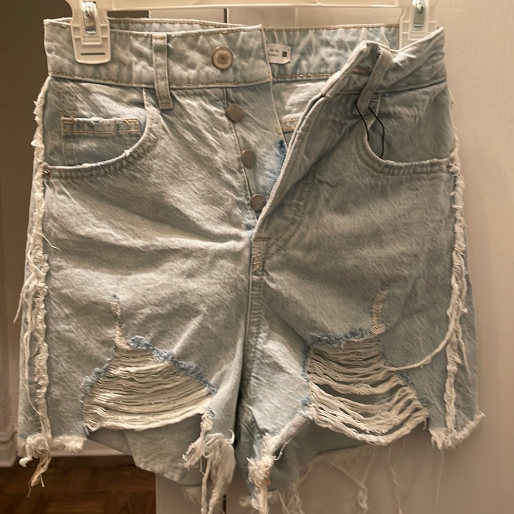 Zara High waisted jean shorts